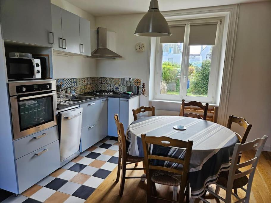 La Normandiere - Maison De Ville - Cosy - 6 Pers Карантек Экстерьер фото